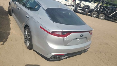 kia stinger 2l