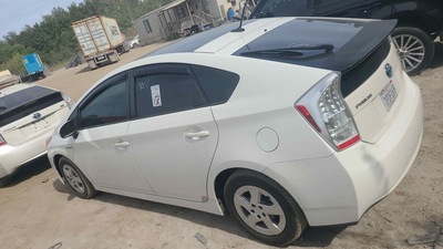 toyota prius 1 8l