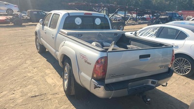 toyota tacoma 4l