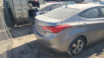 hyundai elantra 1 8l