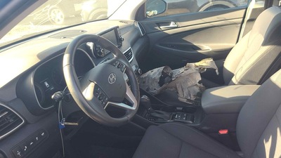 hyundai tucson 2 4l