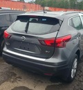 nissan rogue sport 2l