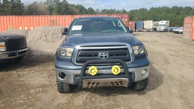 toyota tundra 5 7l