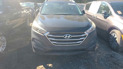 hyundai tucson 2l