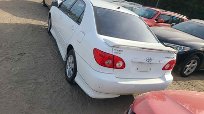 toyota corolla 1 8l