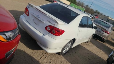 toyota corolla 1 8l