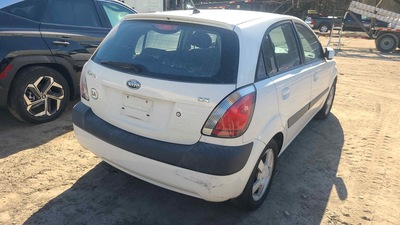 kia rio 1 6l