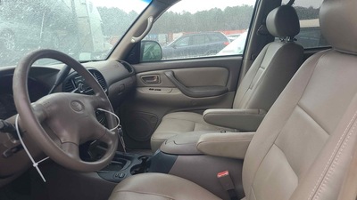 toyota sequoia 4 7l