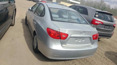 hyundai elantra 2l