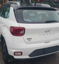 hyundai venue 1 6l