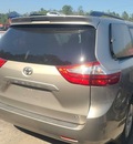 toyota sienna 3 5l