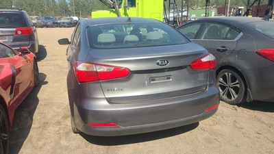 kia forte 1 8l