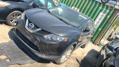 nissan rogue sport 2l