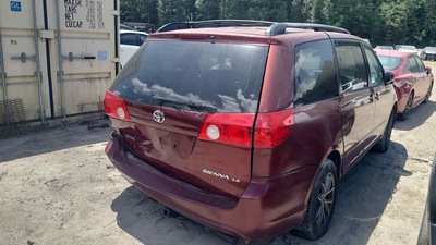 toyota sienna 3 3l