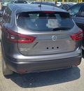 nissan rogue sport 2l