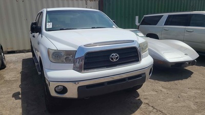 toyota tundra 5 7l