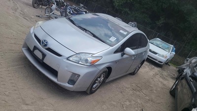 toyota prius 1 8l