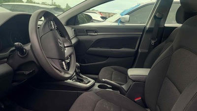 hyundai elantra 2l