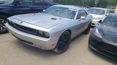 dodge challenger 5 7l