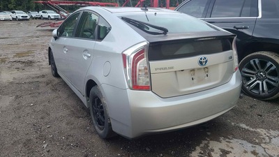 toyota prius 1 8l