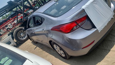 hyundai elantra 1 8l