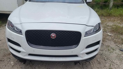 jaguar f pace 2l