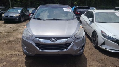 hyundai tucson 2 4l