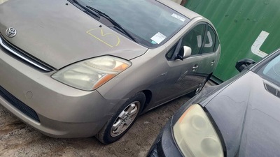 toyota prius 1 5l