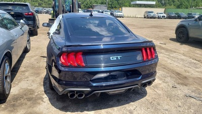 ford mustang 5l