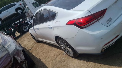 hyundai genesis 3 8l