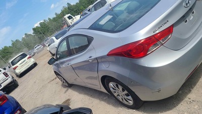 hyundai elantra 1 8l