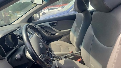 hyundai elantra 2l