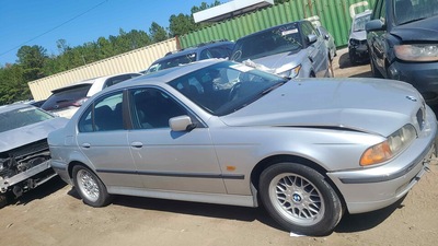 bmw 528i 2 8l