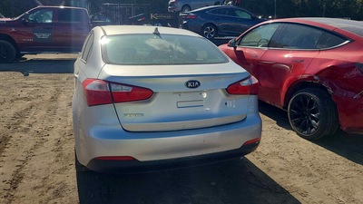 kia forte 1 8l