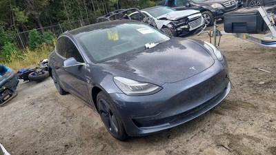 tesla model 3 0l