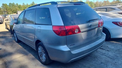 toyota sienna 3 5l