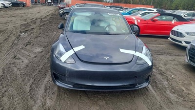 tesla model 3 0l