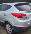 hyundai tucson 2 4l