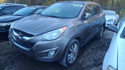 hyundai tucson 2 4l