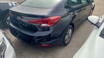 hyundai elantra 2l