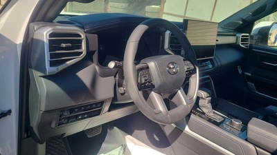 toyota sequoia 3 4l