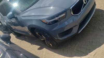 volvo xc40 2l