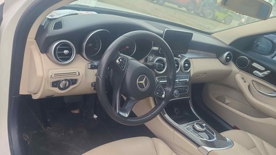 mercedes benz c class 2l