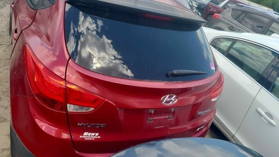 hyundai tucson 2 4l