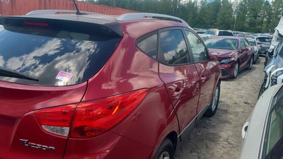 hyundai tucson 2 4l