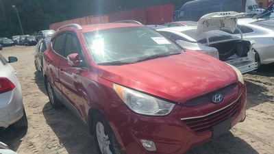 hyundai tucson 2 4l