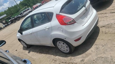 ford fiesta 1 6l