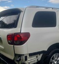 toyota sequoia 5 7l