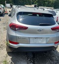 hyundai tucson 2l