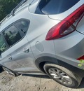 hyundai tucson 2l